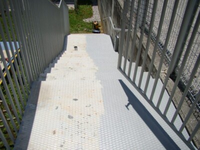 Oplesk kovinskih konstrukcij