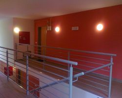 Pleskanje hodnikov in stopnišč